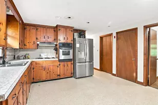 3 Aldrich Ave, Millbury, MA 01527 - Photo 6