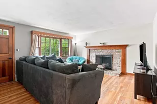 3 Aldrich Ave, Millbury, MA 01527 - Photo 10