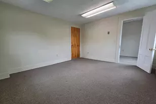 24 Myrtle St, Framingham, MA 01702 - Photo 10