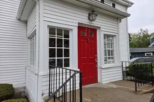 24 Myrtle St, Framingham, MA 01702 - Photo 2