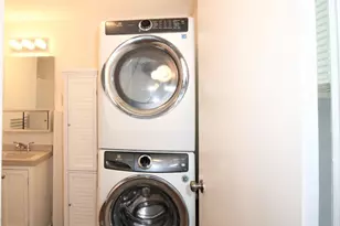 16 Playstead Rd, Boston, MA 02125 - Photo 20