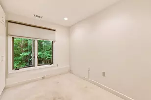 770 Salisbury, Worcester, MA 01609 - Photo 34