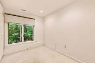 770 Salisbury, Worcester, MA 01609 - Photo 34