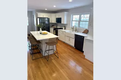159 Pine St, Manchester by the Sea, MA 01944 - Photo 4