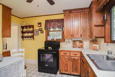 12 Houston Ave, Methuen, MA 01844 - Photo 6