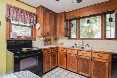 12 Houston Ave, Methuen, MA 01844 - Photo 12