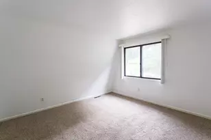 21-22 Beach Dr, West Brookfield, MA 01585 - Photo 16