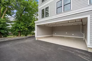 228 Washington St, Boston, MA 02135 - Photo 20