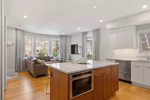 38 Englewood Ave, Boston, MA 02135 - Photo 6
