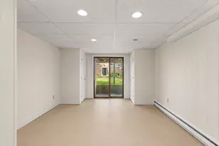 162 Oak St, Taunton, MA 02780 - Photo 20