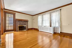 16 Harding Ave, Belmont, MA 02478 - Photo 4
