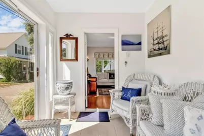 14 Hawthorne Avenue, Falmouth, MA 02540 - Photo 4