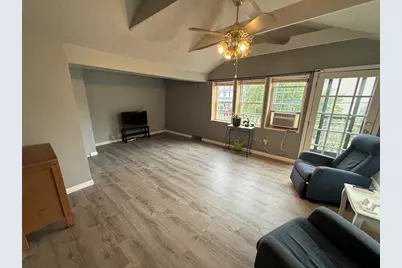 21 Freeman Ave, Webster, MA 01570 - Photo 14