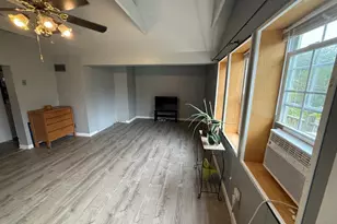 21 Freeman Ave, Webster, MA 01570 - Photo 16