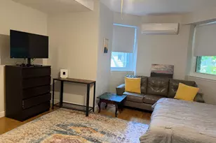 318 Tappan, Brookline, MA 02445 - Photo 2