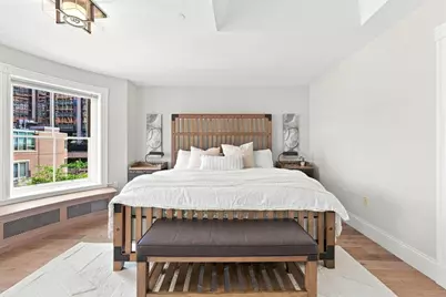 31 Bowdoin St #4, Boston, MA 02114 - Photo 16
