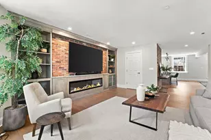 31 Bowdoin St, Boston, MA 02114 - Photo 4