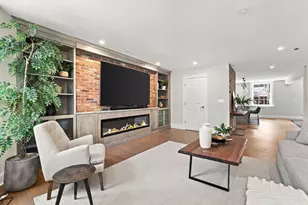 31 Bowdoin St, Boston, MA 02114 - Photo 4