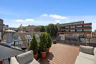 31 Bowdoin St, Boston, MA 02114 - Photo 26