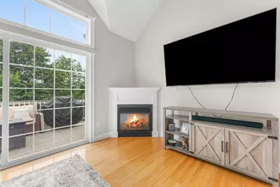 10 Charnstaff Ln #404, Billerica, MA 01821 - Photo 6
