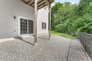 10 Charnstaff Ln, Billerica, MA 01821 - Photo 34