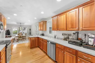 10 Charnstaff Ln, Billerica, MA 01821 - Photo 10