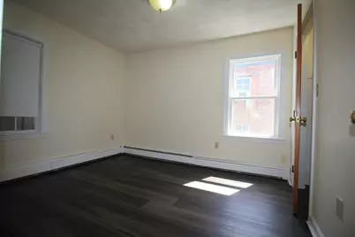 21 Mellen #3, Cambridge, MA 02138 - Photo 2