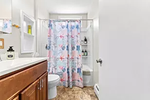577 Pokross St, Fall River, MA 02724 - Photo 16