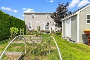 577 Pokross St, Fall River, MA 02724 - Photo 28