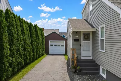 577 Pokross St, Fall River, MA 02724 - Photo 26