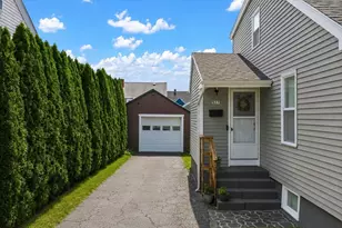 577 Pokross St, Fall River, MA 02724 - Photo 26