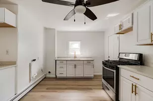 24 Prospect St, Weymouth, MA 02188 - Photo 6