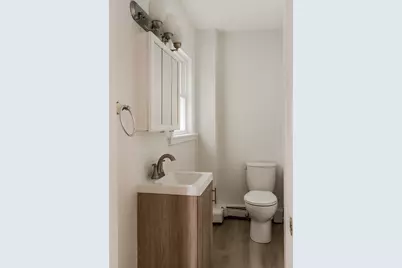 24 Prospect St, Weymouth, MA 02188 - Photo 34