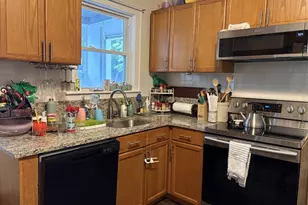 36 Blake St, Newton, MA 02460 - Photo 4