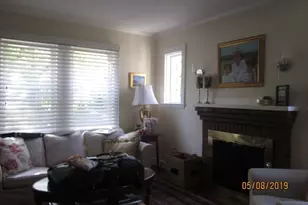 36 Blake St, Newton, MA 02460 - Photo 2