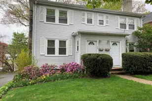 36 Blake St, Newton, MA 02460 - Photo 22