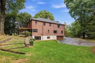 5 Rollingwood Dr, Worcester, MA 01609 - Photo 36