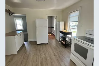 345 Child St #2, Warren, RI 02885 - Photo 4