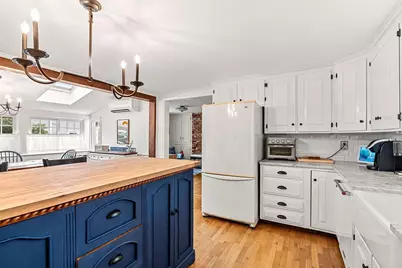 33 Putnam St, Danvers, MA 01923 - Photo 12