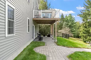 616 Prospect St, Leominster, MA 01453 - Photo 40