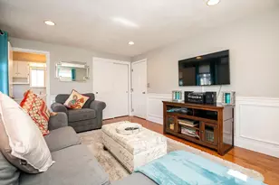 27 Carr Rd, Saugus, MA 01906 - Photo 22
