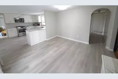 417 River Rd, Agawam, MA 01001 - Photo 18