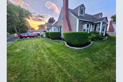 417 River Rd, Agawam, MA 01001 - Photo 1