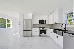 9 Chester St, Taunton, MA 02780 - Photo 6