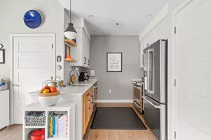 1255 Adams St, Boston, MA 02124 - Photo 12