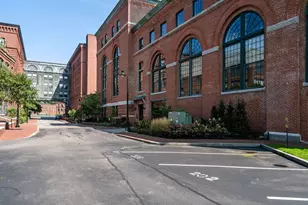 1255 Adams St, Boston, MA 02124 - Photo 32