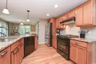 5 Luigi Ave, Bourne, MA 02562 - Photo 8