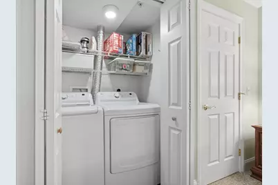 26 Greenleaves Dr #611, Amherst, MA 01002 - Photo 14