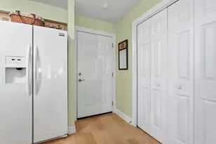 26 Greenleaves Dr, Amherst, MA 01002 - Photo 6