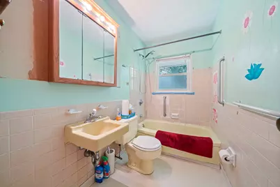69 Pilgrim Rd, Pembroke, MA 02359 - Photo 16